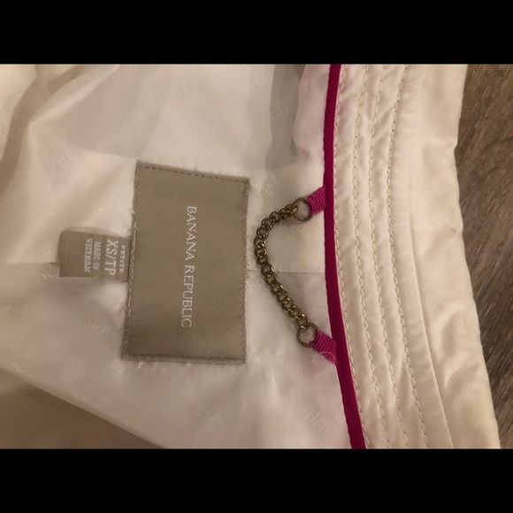 Banana republic trench coat ✨ - Picture 6 of 6